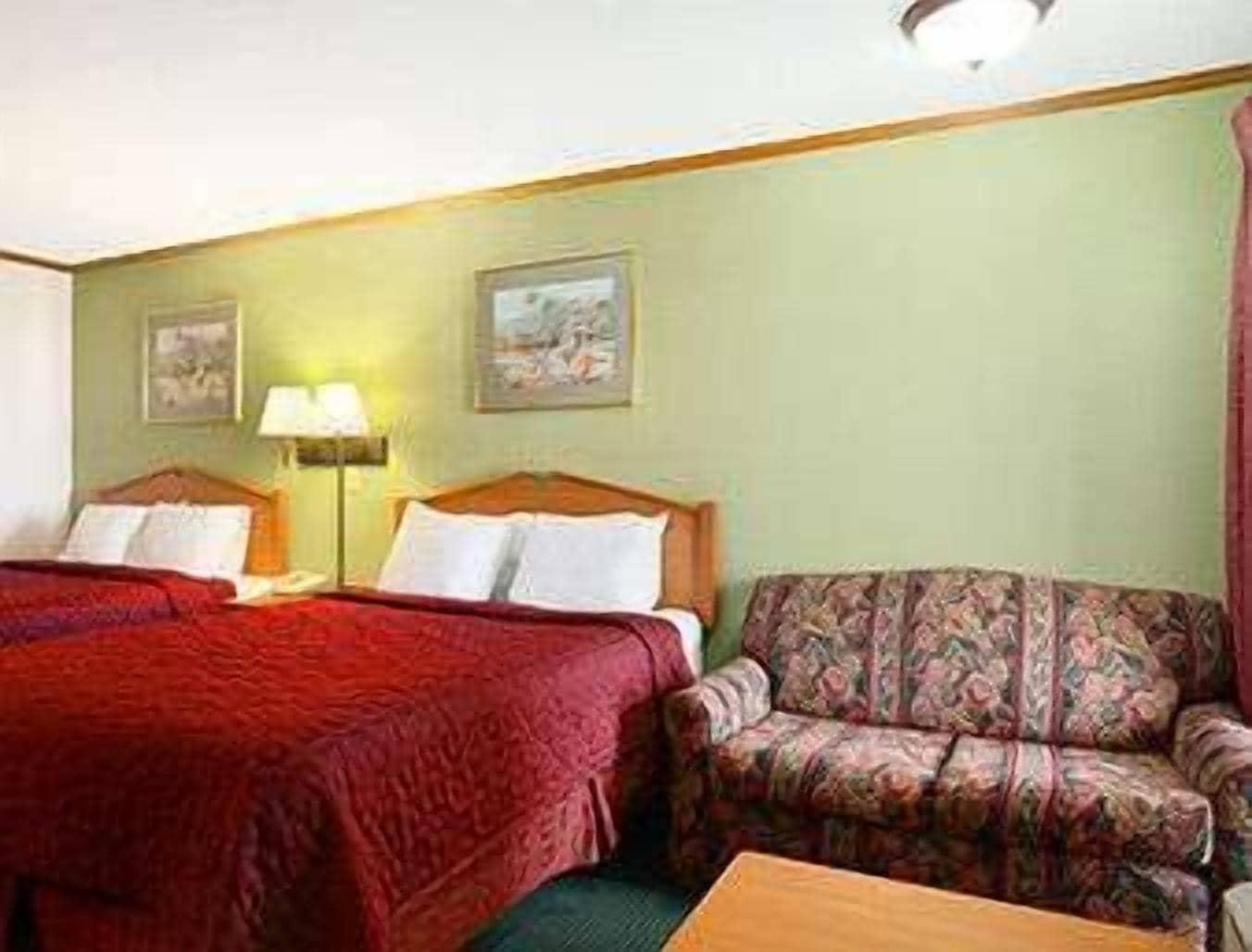 Days By Wyndham West Near Airport Motel Wichita