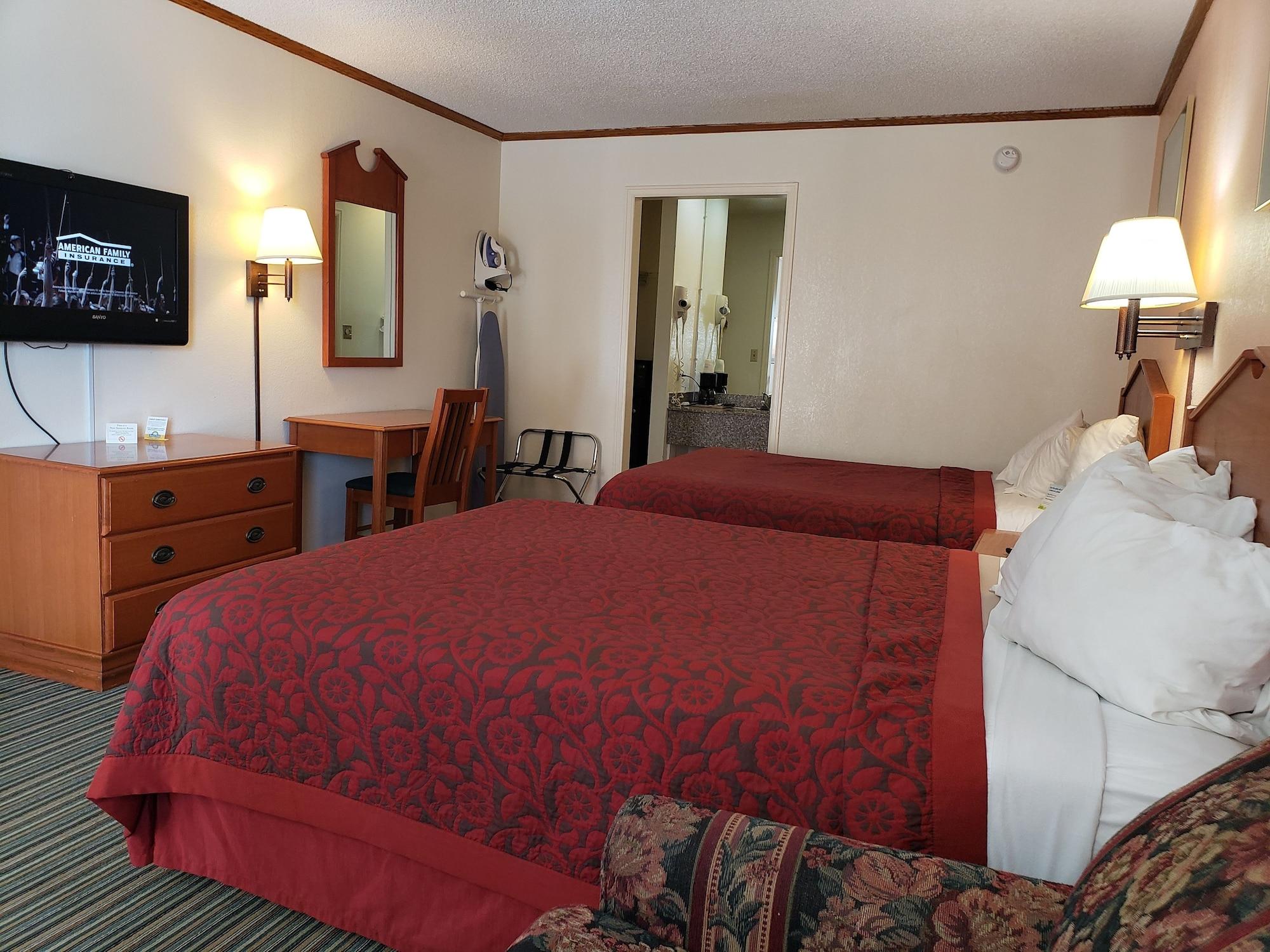 Days By Wyndham West Near Airport Motel Wichita